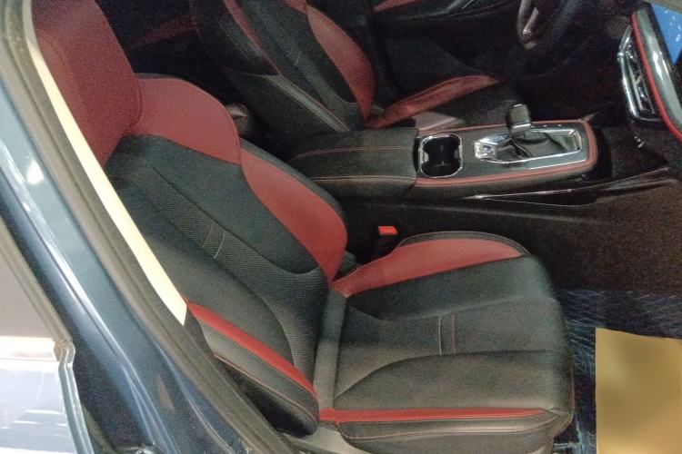 Used CHANGAN OSHAN X5 2021 1.5T DCT Luxury Edition Right Front Seat