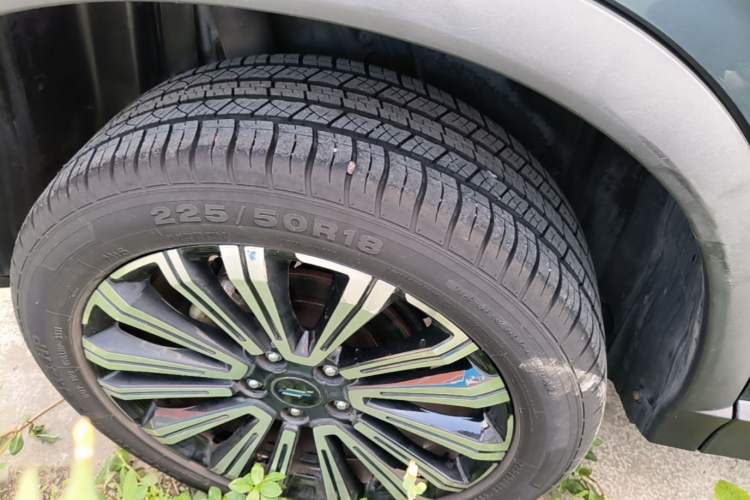 Used CHANGAN OSHAN X5 2021 Revised Version 1.5T DCT Luxury Edition Right Rear Wheel Hub
