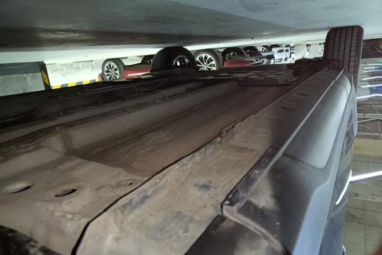 Used CHANGAN OSHAN X5 2021 Revised Version 1.5T DCT Luxury Edition Right Side Sill