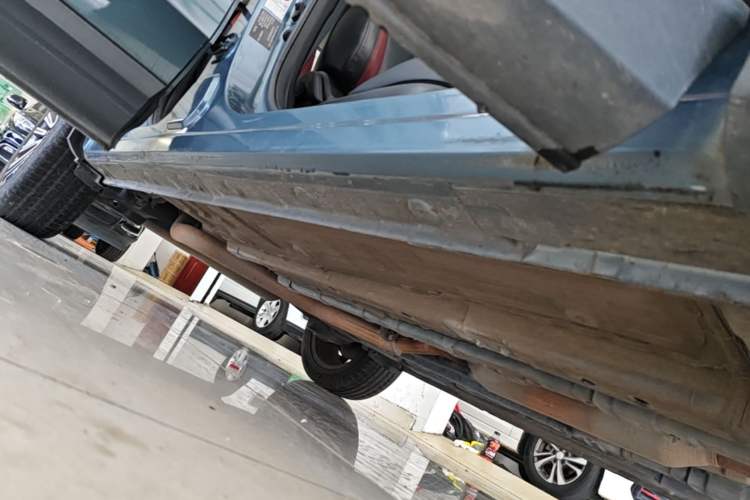 Used CHANGAN OSHAN X5 2021 1.5T DCT Prestige Edition Right Side Sill