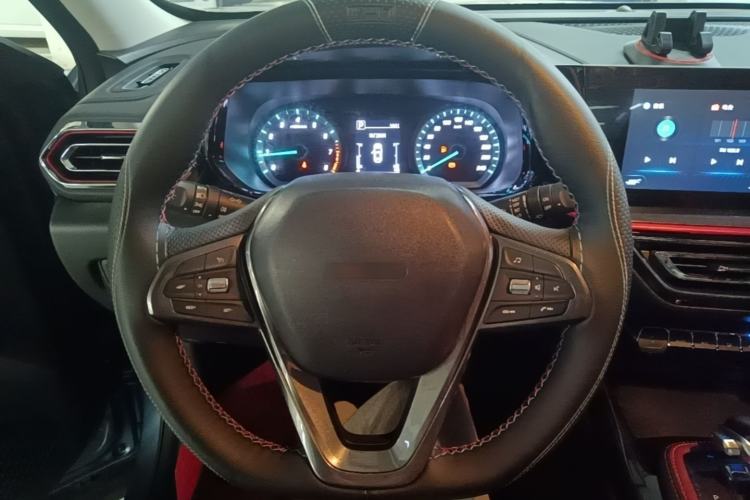 Used CHANGAN OSHAN X5 2021 Revised Version 1.5T DCT Luxury Edition Steering Wheel