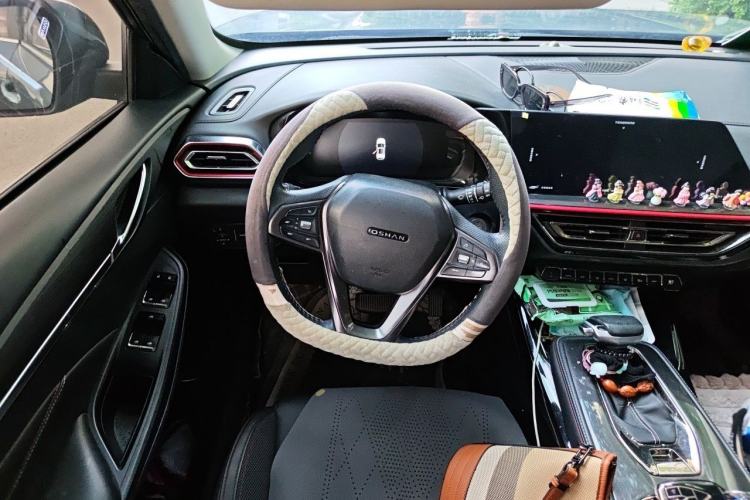 Used CHANGAN OSHAN X5 2021 1.6L CVT Luxury Model Steering Wheel