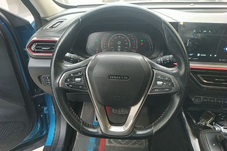 Used CHANGAN OSHAN X5 2021 1.5T DCT Flagship Edition Steering Wheel