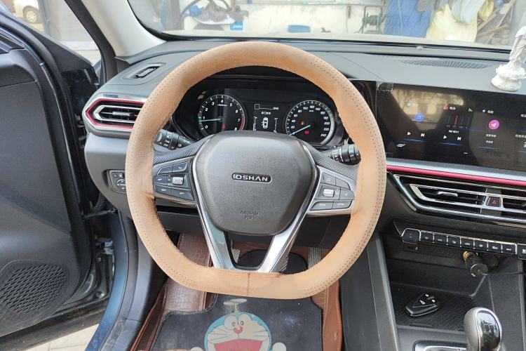 Used CHANGAN OSHAN X5 2021 Revised Version 1.6L Manual Luxury Edition Steering Wheel