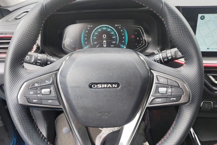 Used CHANGAN OSHAN X5 2021 1.5T DCT Flagship Edition Steering Wheel