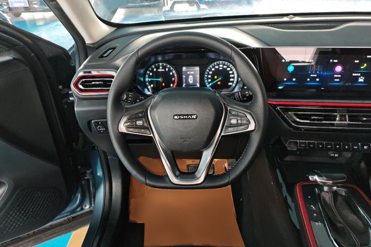 Used CHANGAN OSHAN X5 2021 Revised Version 1.5T DCT Luxury Edition Steering Wheel