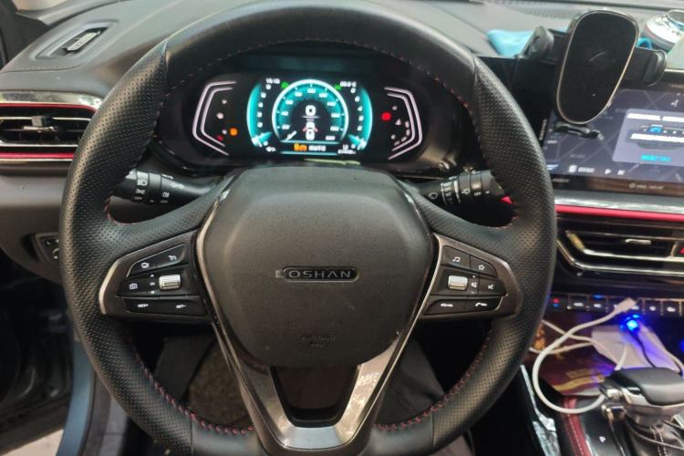 Used CHANGAN OSHAN X5 2021 1.5T DCT Flagship Edition Steering Wheel
