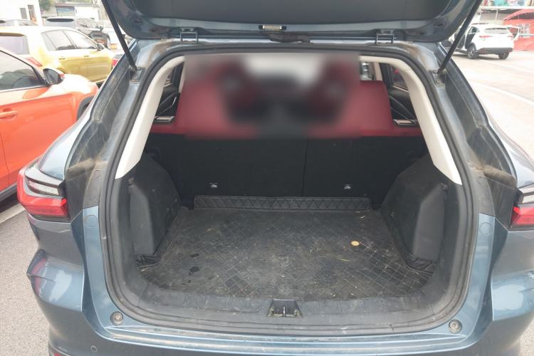 Used CHANGAN OSHAN X5 2021 1.5T DCT Luxury Edition Trunk