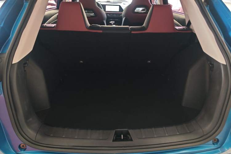 Used CHANGAN OSHAN X5 2021 1.5T DCT Flagship Edition Trunk