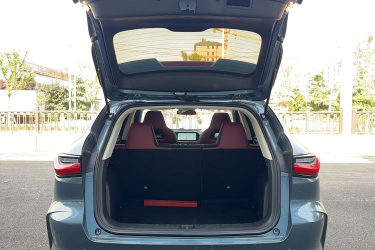 Used CHANGAN OSHAN X5 2021 1.5T DCT Prestige Edition Trunk