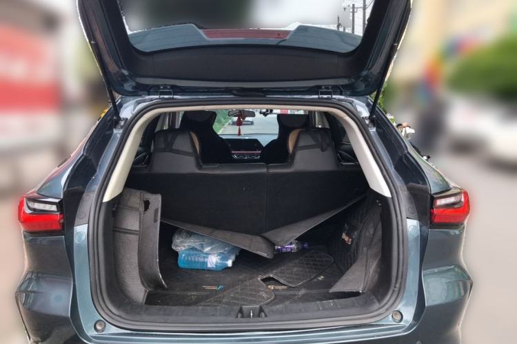 Used CHANGAN OSHAN X5 2021 1.5T DCT Prestige Edition Trunk