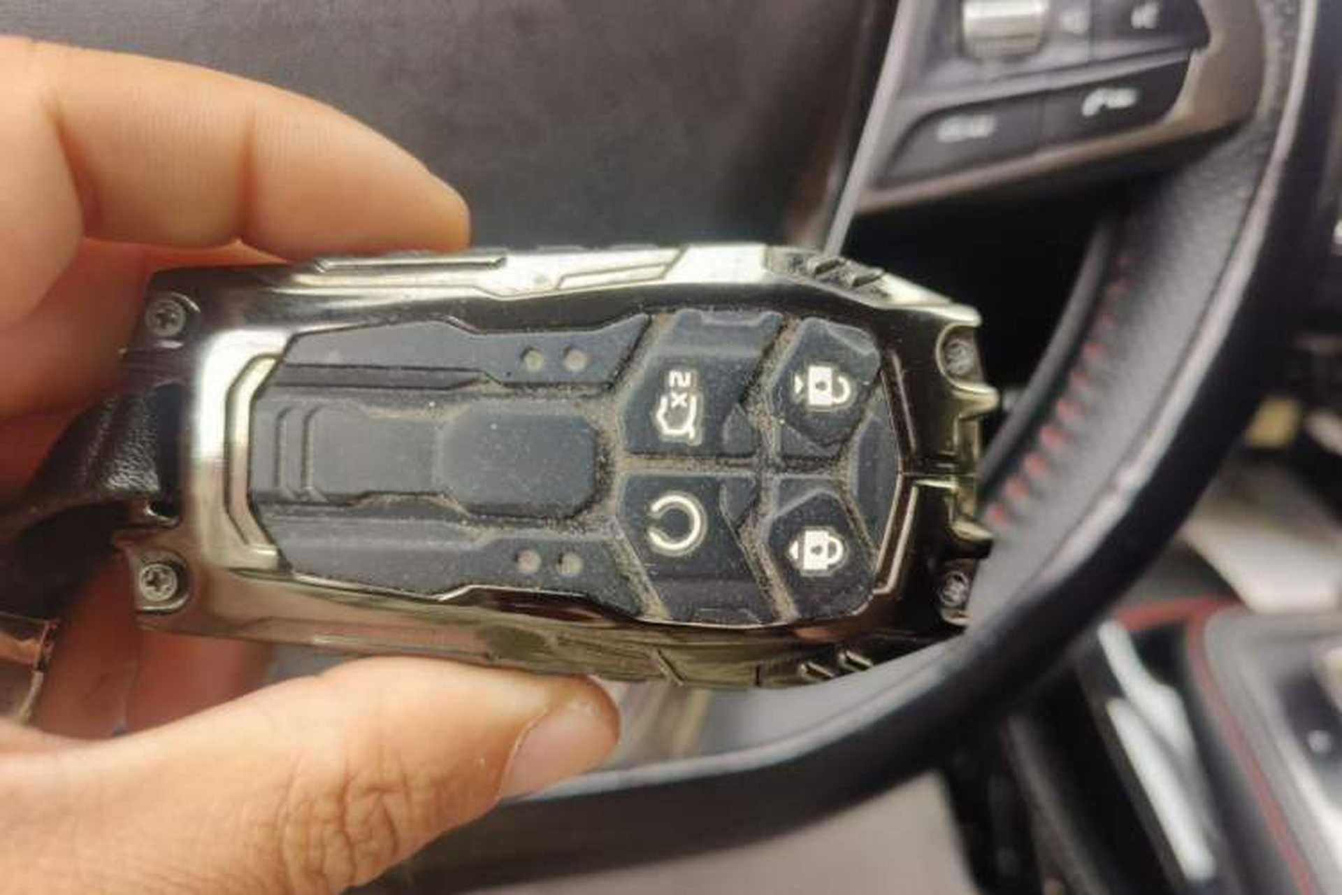 Used CHANGAN OSHAN X5 2021 1.5T DCT Prestige Edition Vehicle Key