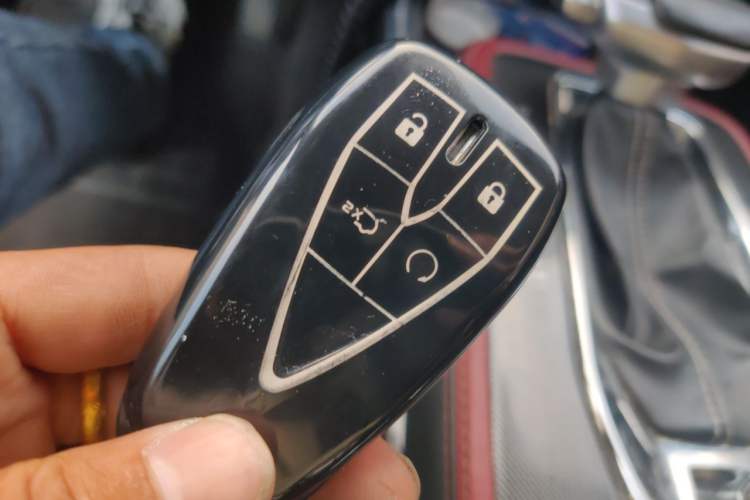 Used CHANGAN OSHAN X5 2021 1.5T DCT Prestige Edition Vehicle Key