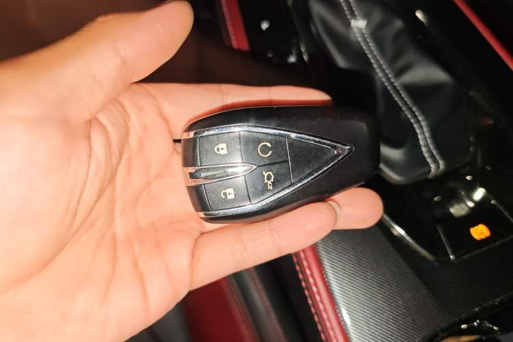 Used CHANGAN OSHAN X5 2021 1.5T DCT Flagship Edition Vehicle Key