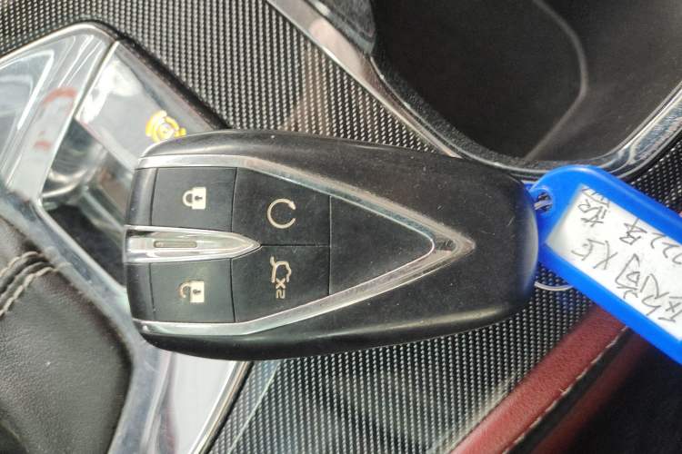 Used CHANGAN OSHAN X5 2021 1.5T DCT Prestige Edition Vehicle Key
