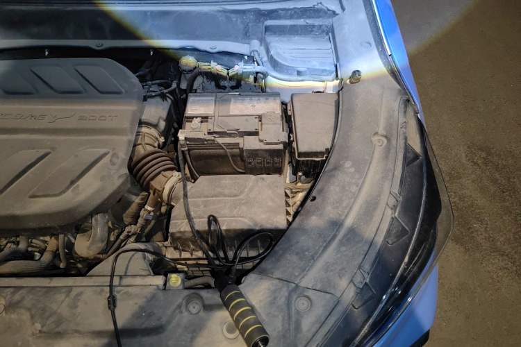 Used CHANGAN OSHAN X5 2021 1.5T DCT Flagship Edition Engine Bay Left