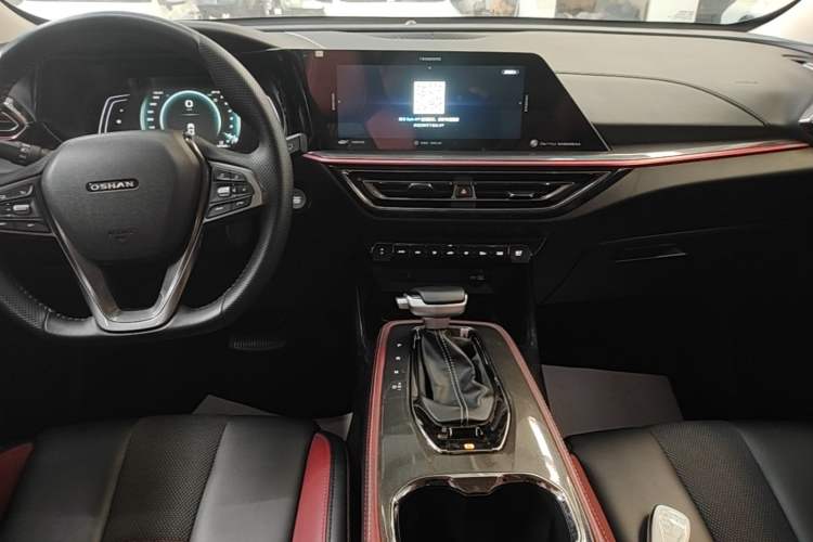 Used CHANGAN OSHAN X5 2021 1.5T DCT Flagship Edition Audio And AC Panel