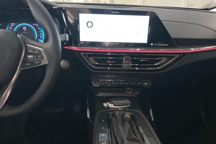 Used CHANGAN OSHAN X5 2021 1.5T DCT Flagship Edition Audio And AC Panel