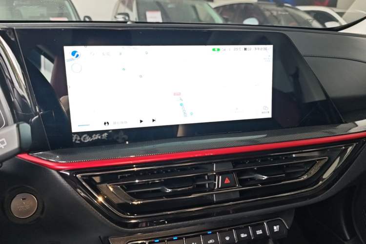Used CHANGAN OSHAN X5 2021 1.5T DCT Flagship Edition Audio And AC Panel
