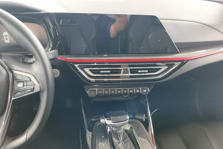 Used CHANGAN OSHAN X5 2021 1.6L CVT Youth Edition Audio And AC Panel