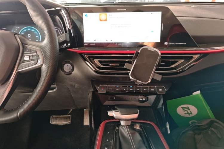 Used CHANGAN OSHAN X5 2021 1.5T DCT Flagship Edition Audio And AC Panel