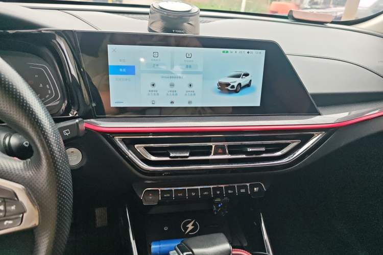 Used CHANGAN OSHAN X5 2021 1.5T DCT Prestige Edition Audio And AC Panel