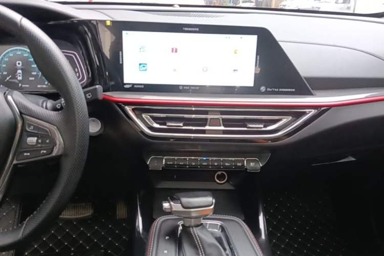 Used CHANGAN OSHAN X5 2021 1.6L CVT Luxury Model Audio And AC Panel