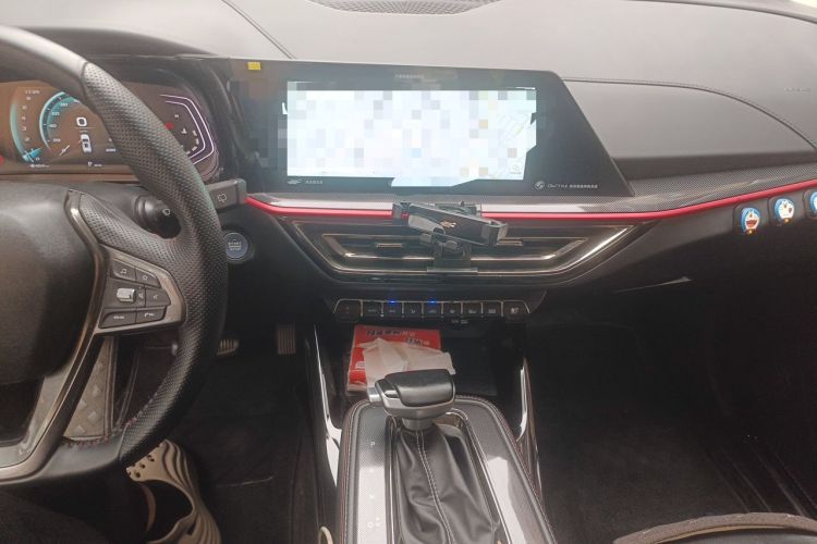 Used CHANGAN OSHAN X5 2021 1.5T DCT Flagship Edition Audio And AC Panel