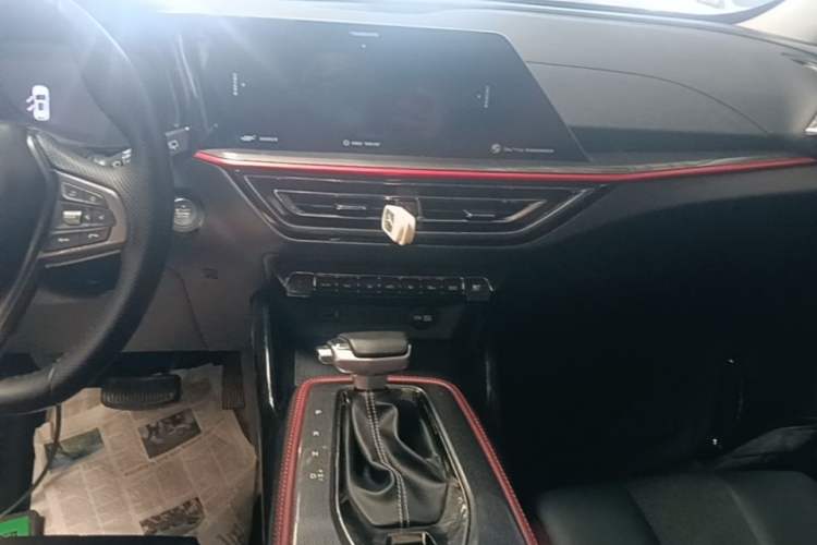 Used CHANGAN OSHAN X5 2021 1.5T DCT Flagship Edition Audio And AC Panel