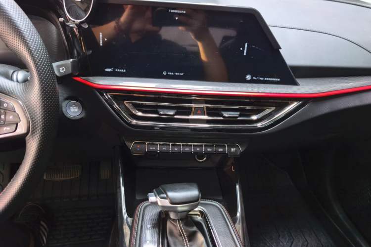 Used CHANGAN OSHAN X5 2021 1.5T DCT Flagship Edition Audio And AC Panel