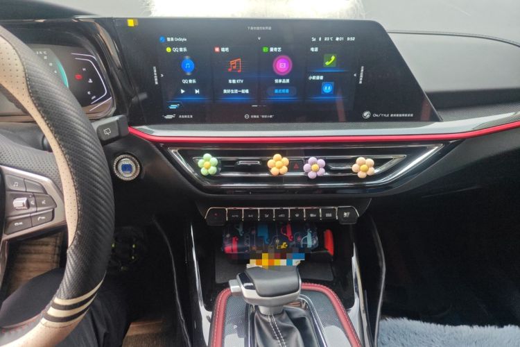 Used CHANGAN OSHAN X5 2021 1.5T DCT Prestige Edition Audio And AC Panel
