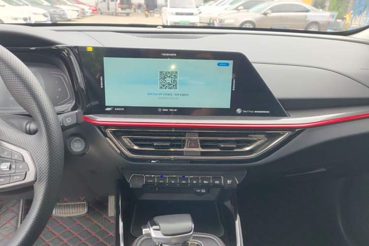 Used CHANGAN OSHAN X5 2021 1.5T DCT Flagship Edition Audio And AC Panel