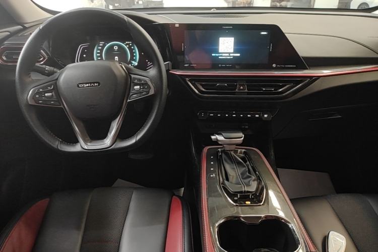 Used CHANGAN OSHAN X5 2021 1.5T DCT Flagship Edition Center Console