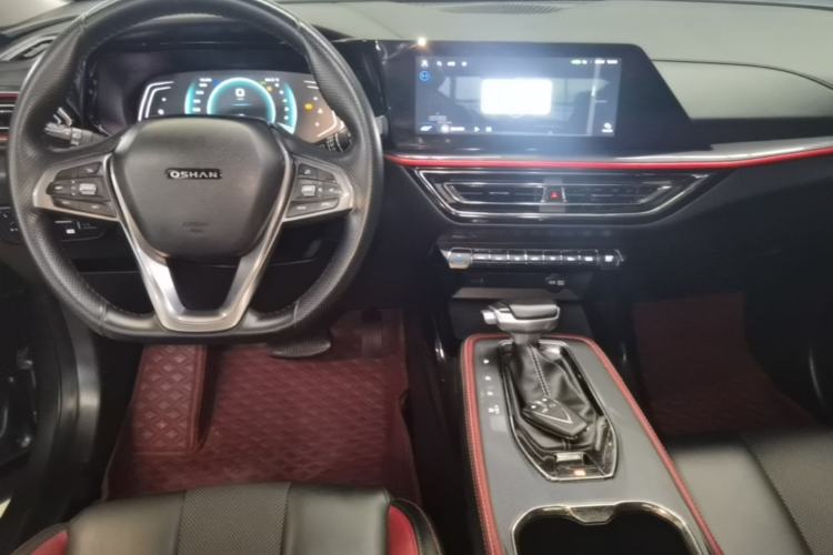 Used CHANGAN OSHAN X5 2021 1.5T DCT Prestige Edition Center Console