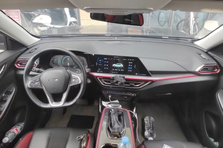 Used CHANGAN OSHAN X5 2021 1.5T DCT Flagship Edition Center Console
