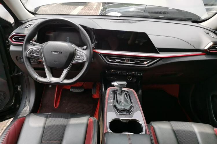 Used CHANGAN OSHAN X5 2021 1.5T DCT Flagship Edition Center Console