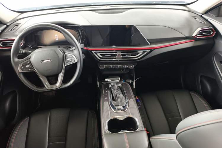Used CHANGAN OSHAN X5 2021 1.6L CVT Youth Edition Center Console