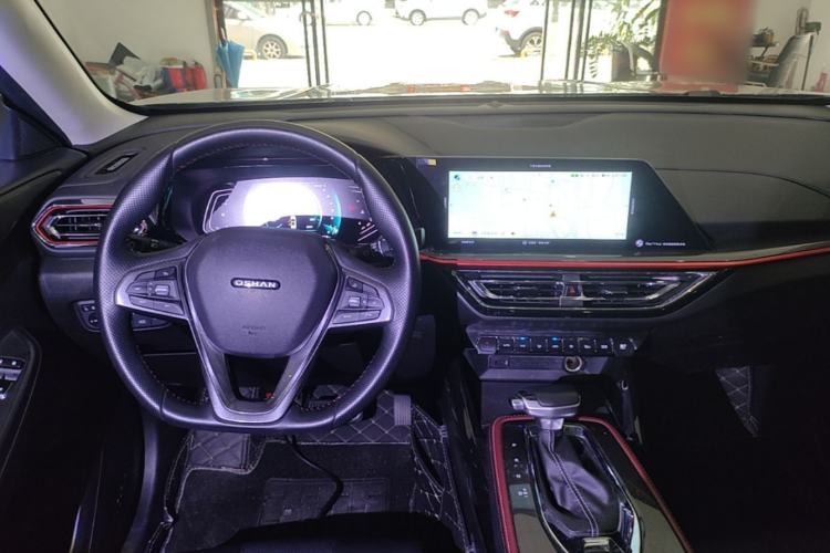 Used CHANGAN OSHAN X5 2021 1.5T DCT Prestige Edition Center Console