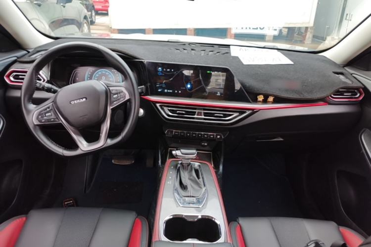 Used CHANGAN OSHAN X5 2021 1.5T DCT Prestige Edition Center Console