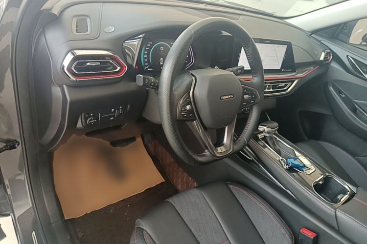 Used CHANGAN OSHAN X5 2021 1.6L CVT Luxury Model Center Console