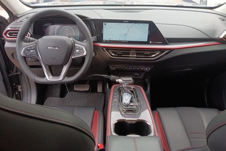 Used CHANGAN OSHAN X5 2021 1.5T DCT Flagship Edition Center Console