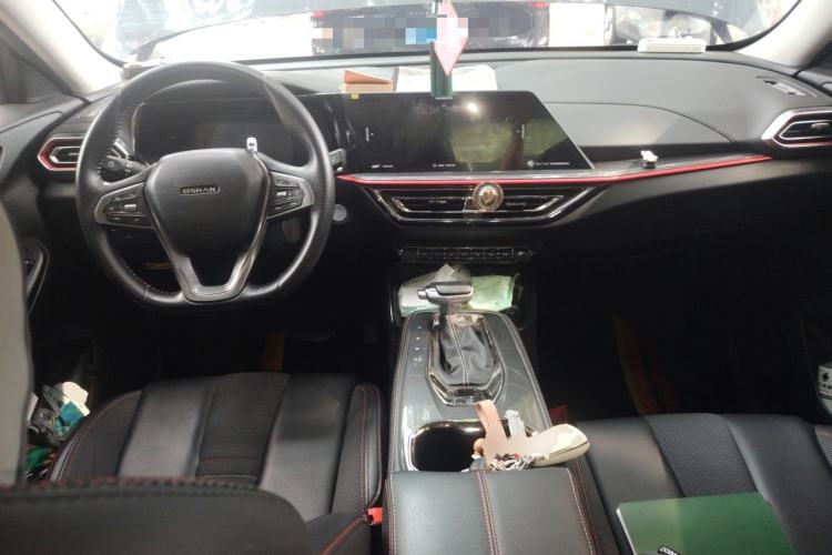 Used CHANGAN OSHAN X5 2021 1.6L CVT Flagship Model Center Console