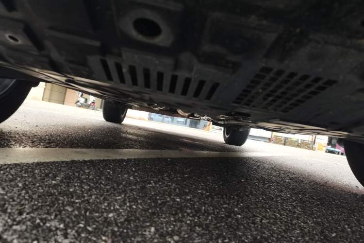 Used CHANGAN OSHAN X5 2021 1.5T DCT Prestige Edition Chassis Front
