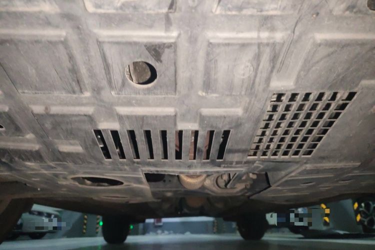 Used CHANGAN OSHAN X5 2021 1.6L CVT Luxury Model Chassis Front