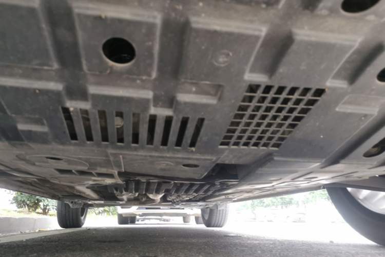 Used CHANGAN OSHAN X5 2021 1.5T DCT Prestige Edition Chassis Front