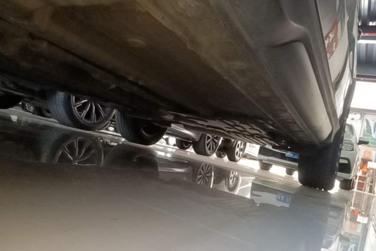 Used CHANGAN OSHAN X5 2021 1.5T DCT Prestige Edition Chassis Front Left