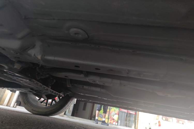 Used CHANGAN OSHAN X5 2021 1.5T DCT Flagship Edition Chassis Front Left