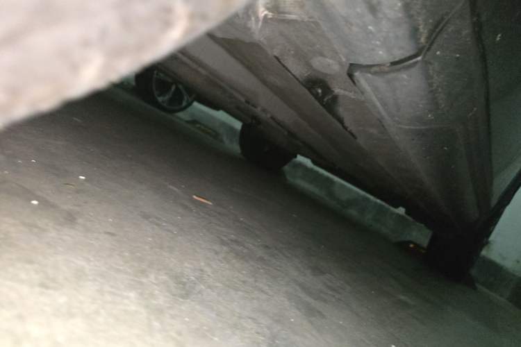Used CHANGAN OSHAN X5 2021 1.5T DCT Prestige Edition Chassis Front Left