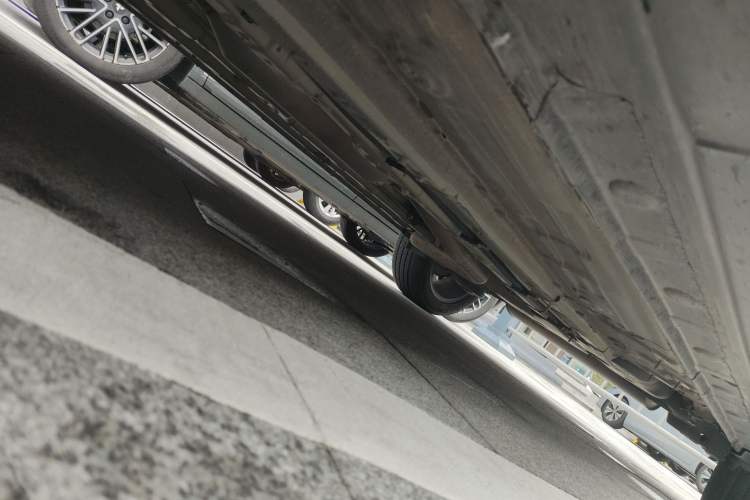 Used CHANGAN OSHAN X5 2021 1.5T DCT Prestige Edition Chassis Front Left