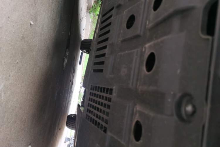 Used CHANGAN OSHAN X5 2021 1.5T DCT Prestige Edition Chassis Front